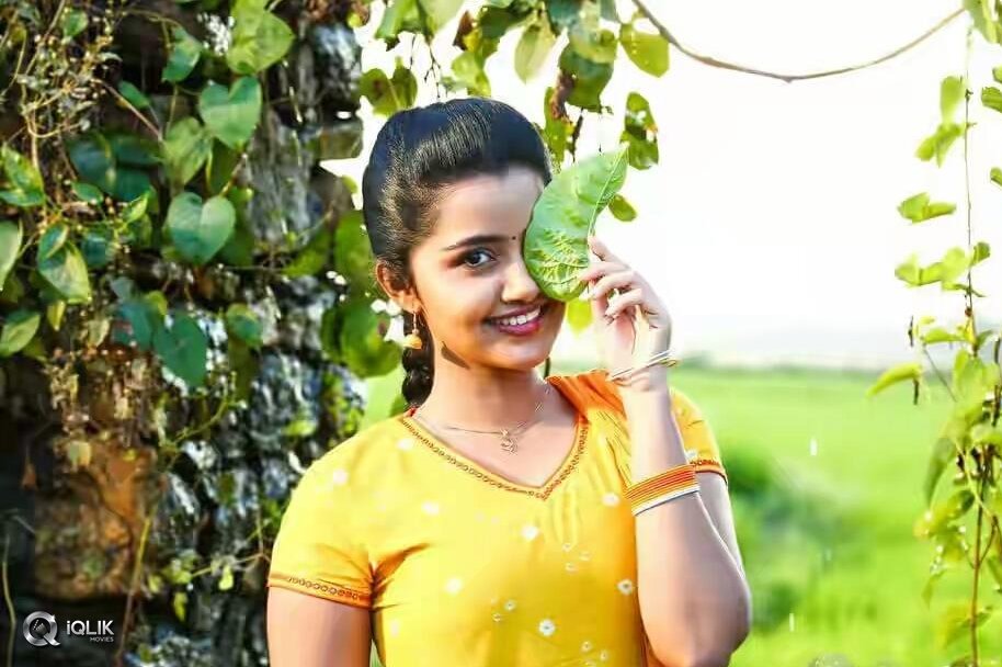 Anupama-Parameswaran